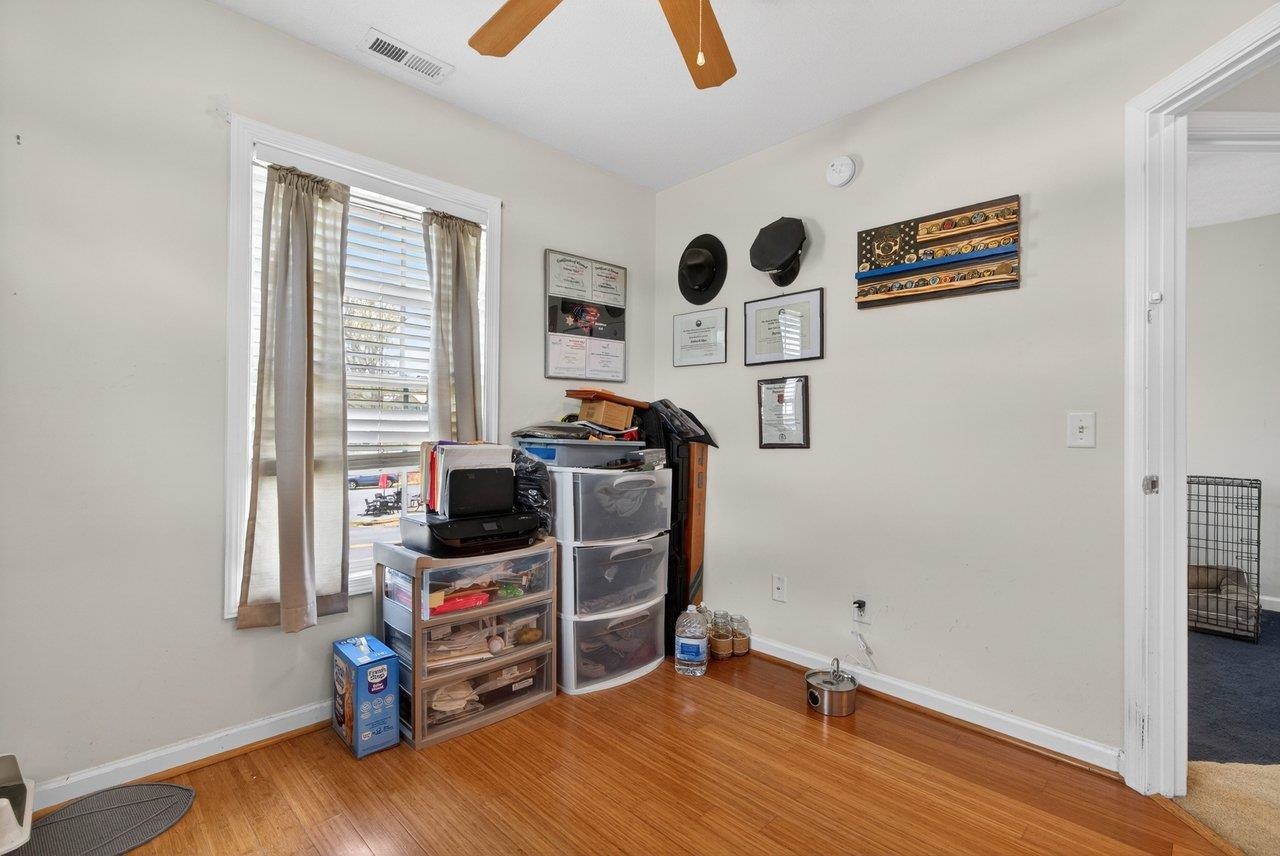 223 ASPEN AVE, GROTTOES, Virginia 24441, 3 Bedrooms Bedrooms, ,2 BathroomsBathrooms,Residential,223 ASPEN AVE,675893 MLS # 675893