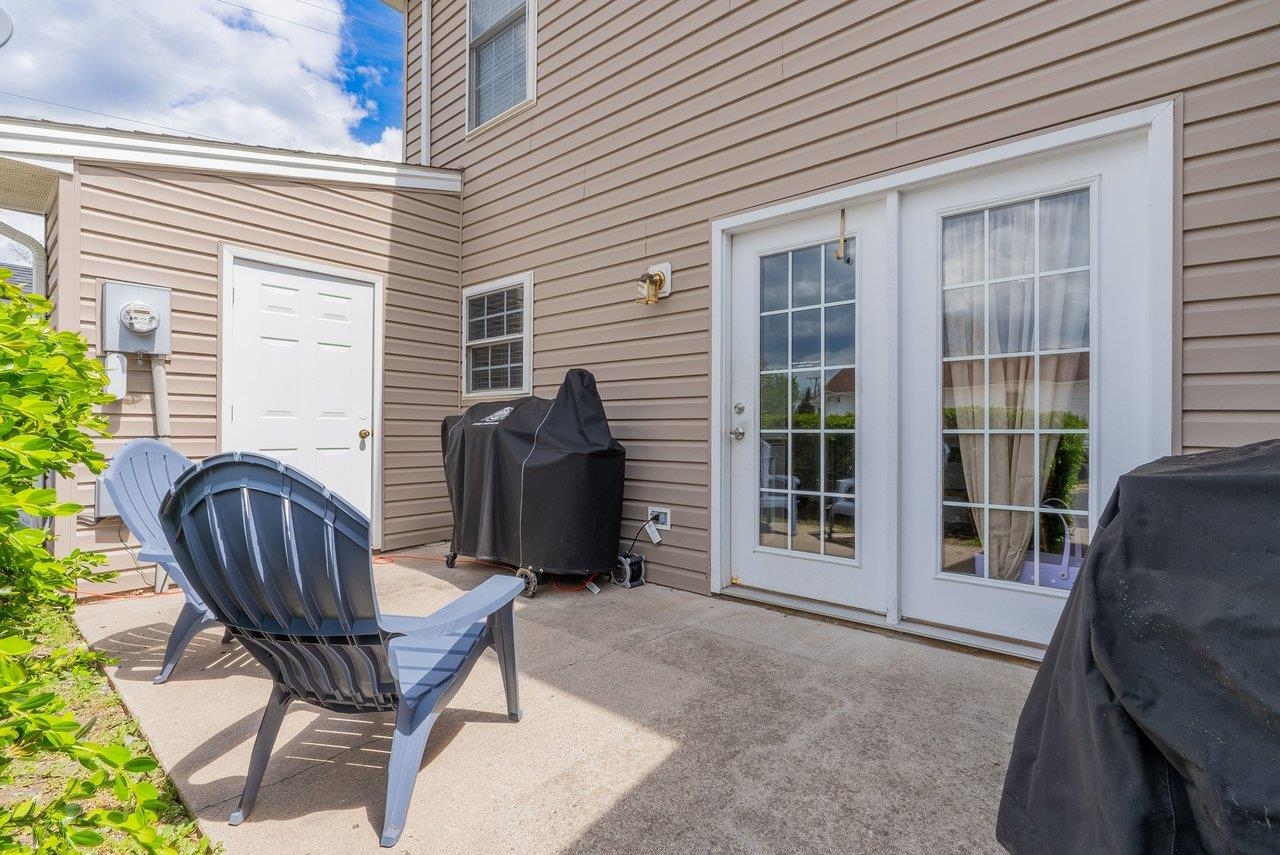 223 ASPEN AVE, GROTTOES, Virginia 24441, 3 Bedrooms Bedrooms, ,2 BathroomsBathrooms,Residential,223 ASPEN AVE,675893 MLS # 675893