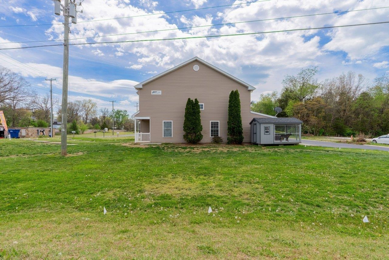 223 ASPEN AVE, GROTTOES, Virginia 24441, 3 Bedrooms Bedrooms, ,2 BathroomsBathrooms,Residential,223 ASPEN AVE,675893 MLS # 675893