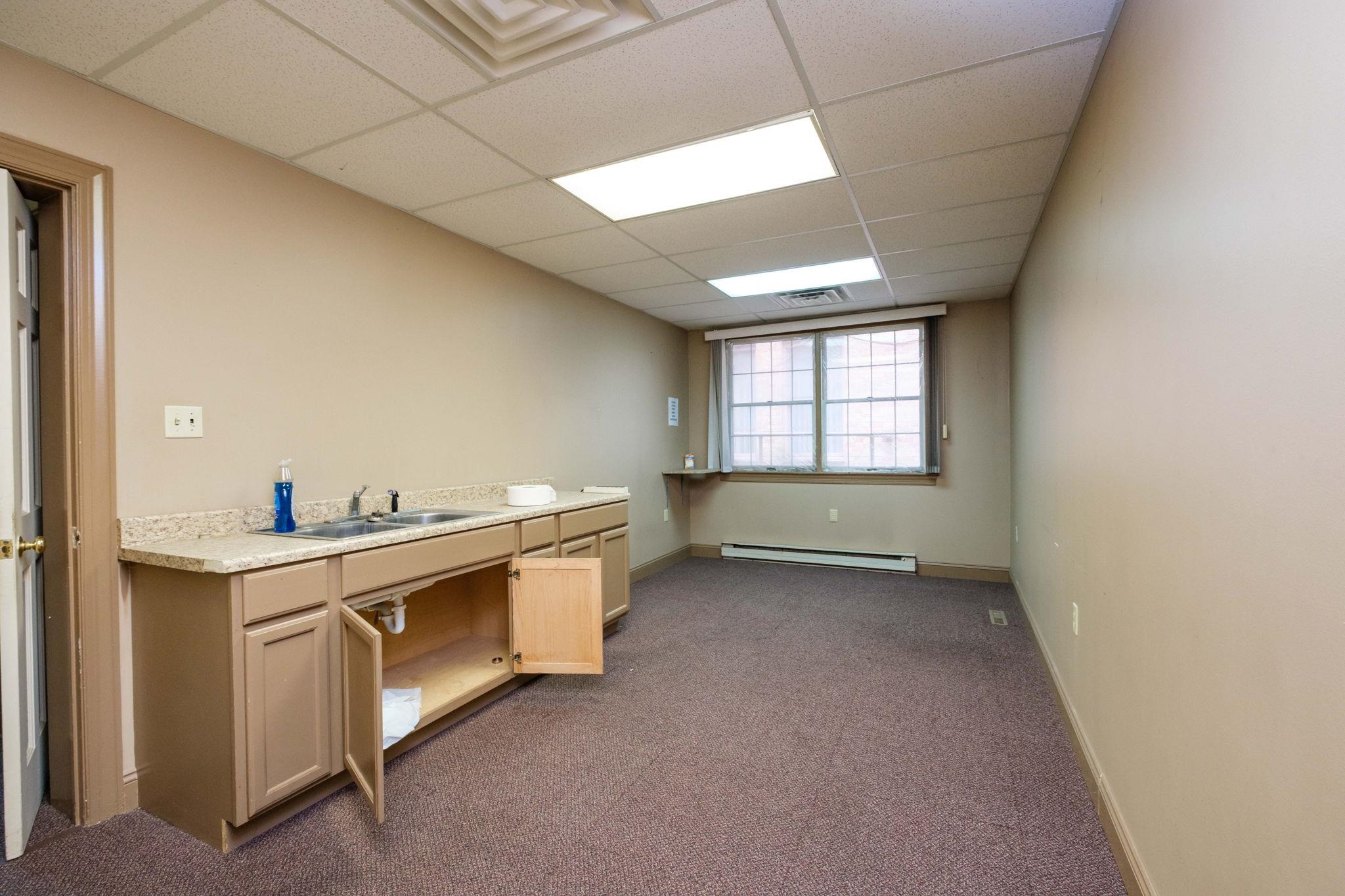 120 S MAIN ST, EDINBURG, Virginia 22824, ,Commercial,120 S MAIN ST,675914 MLS # 675914