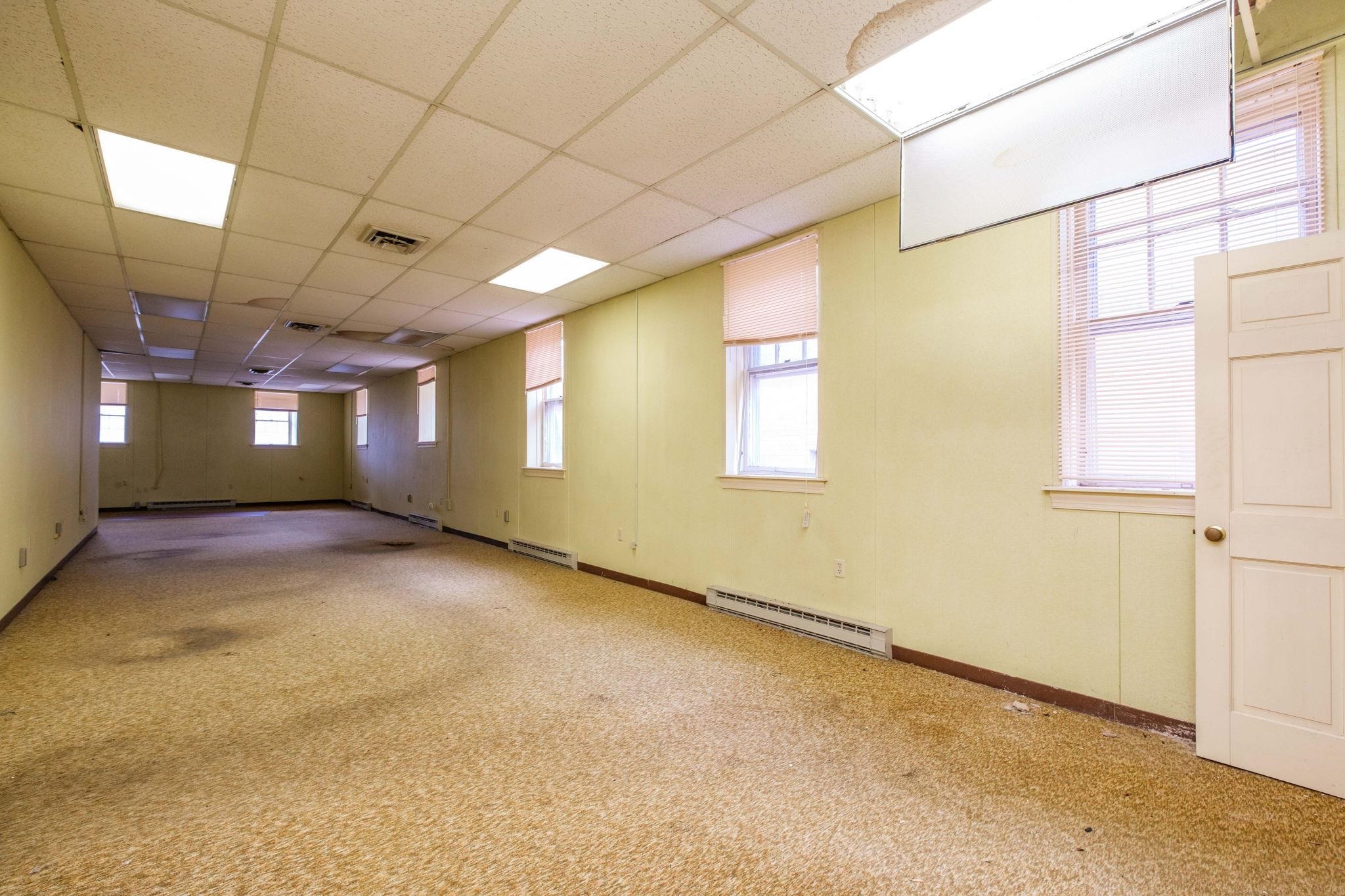 120 S MAIN ST, EDINBURG, Virginia 22824, ,Commercial,120 S MAIN ST,675914 MLS # 675914