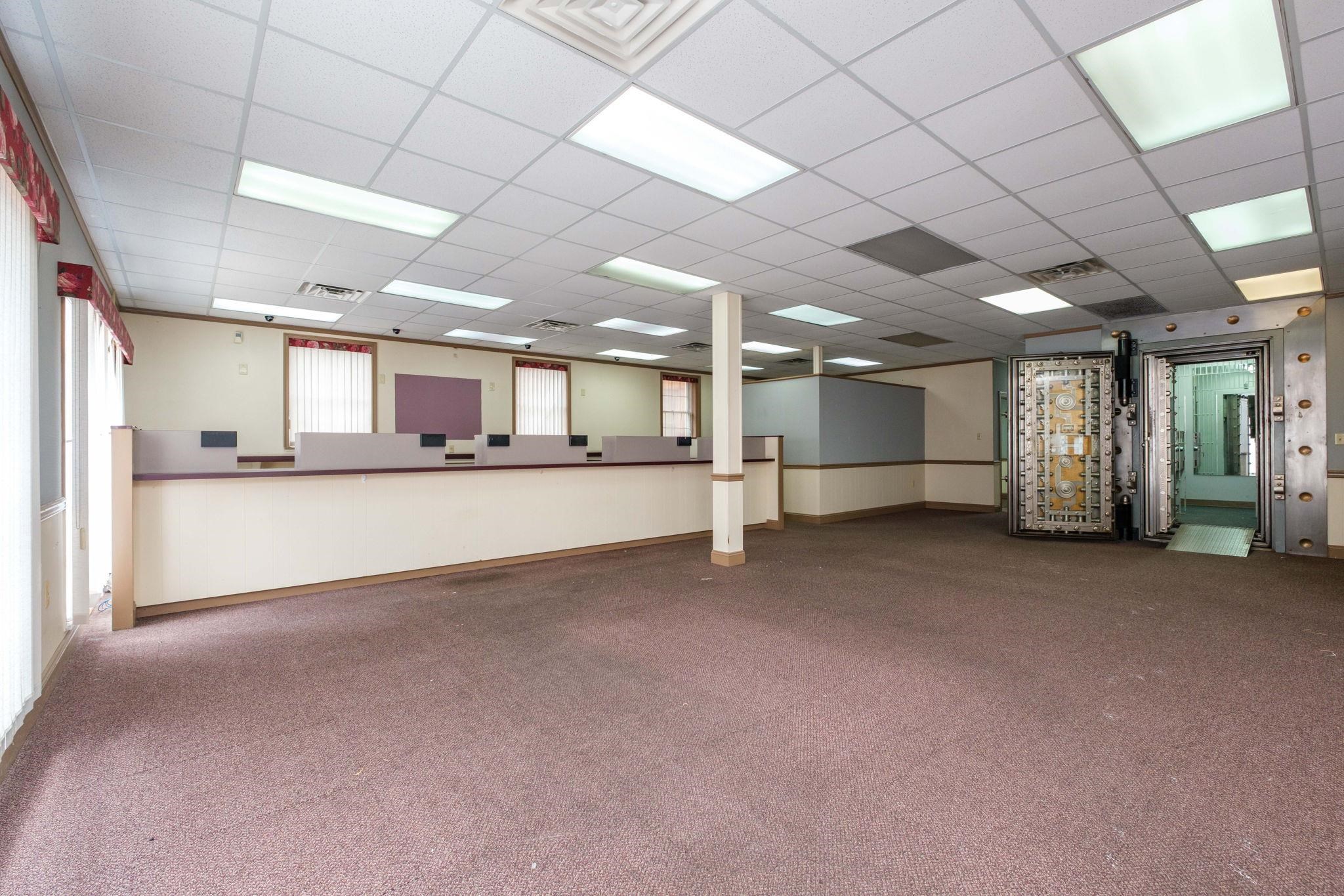 120 S MAIN ST, EDINBURG, Virginia 22824, ,Commercial,120 S MAIN ST,675914 MLS # 675914