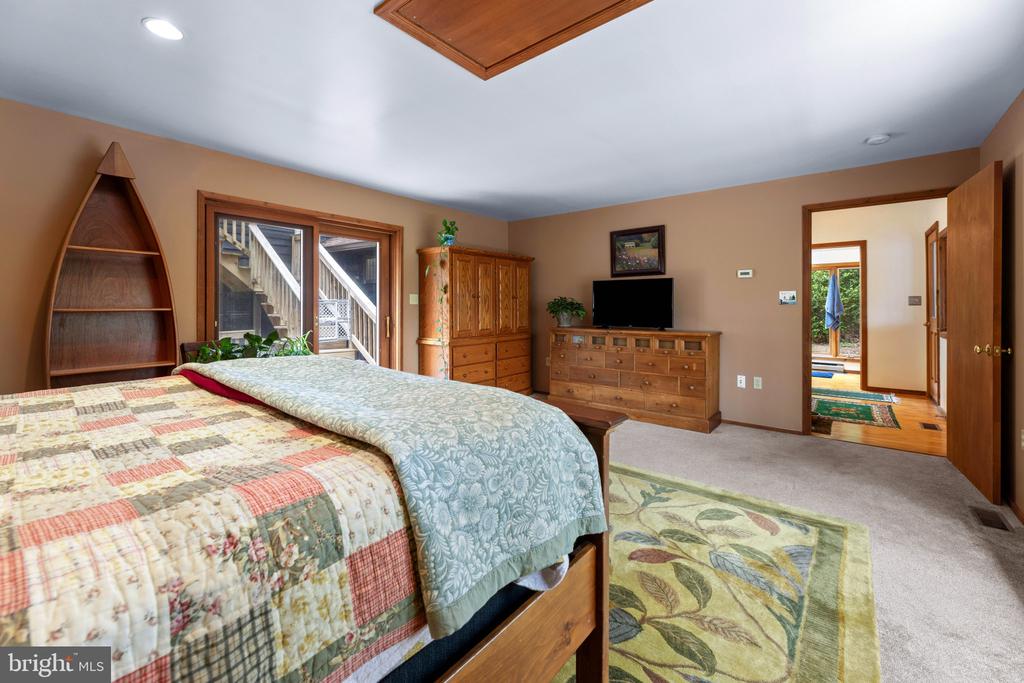 902 HARRIS HOLLOW RD, WASHINGTON, Virginia, 4 Bedrooms Bedrooms, ,4 BathroomsBathrooms,Residential,902 HARRIS HOLLOW RD,VARP2002516 MLS # VARP2002516