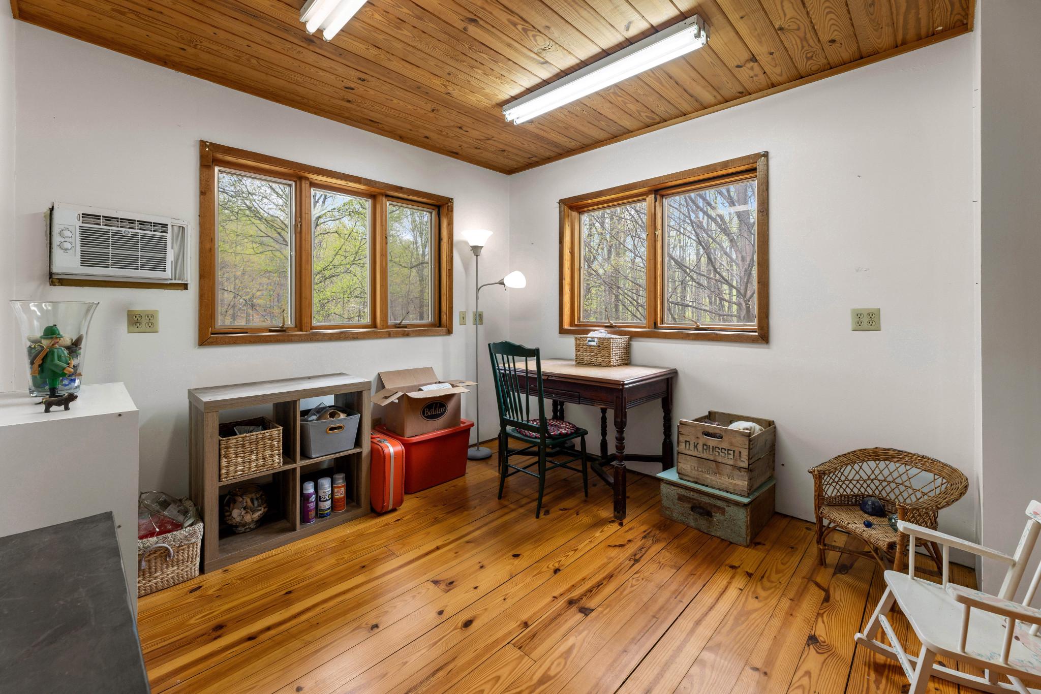 902 HARRIS HOLLOW RD, WASHINGTON, Virginia, 4 Bedrooms Bedrooms, ,4 BathroomsBathrooms,Residential,902 HARRIS HOLLOW RD,VARP2002516 MLS # VARP2002516