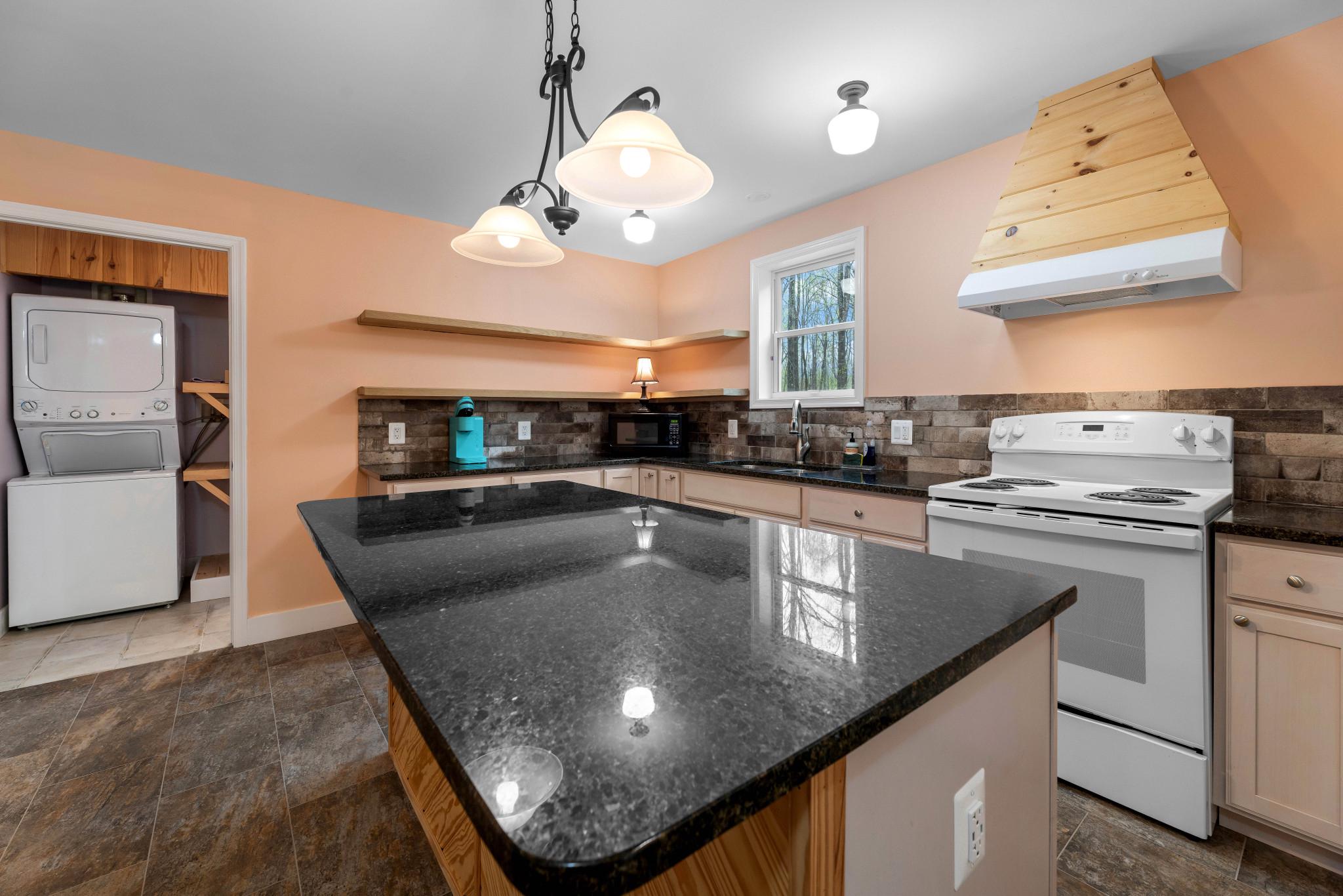 902 HARRIS HOLLOW RD, WASHINGTON, Virginia, 4 Bedrooms Bedrooms, ,4 BathroomsBathrooms,Residential,902 HARRIS HOLLOW RD,VARP2002516 MLS # VARP2002516