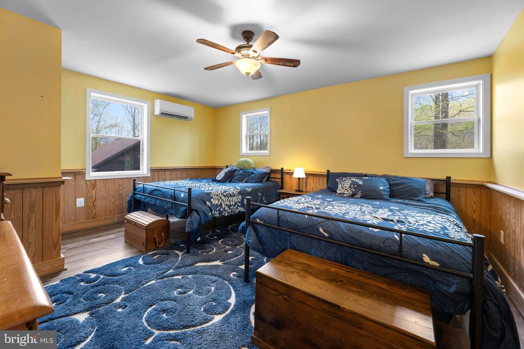 902 HARRIS HOLLOW RD, WASHINGTON, Virginia, 4 Bedrooms Bedrooms, ,4 BathroomsBathrooms,Residential,902 HARRIS HOLLOW RD,VARP2002516 MLS # VARP2002516