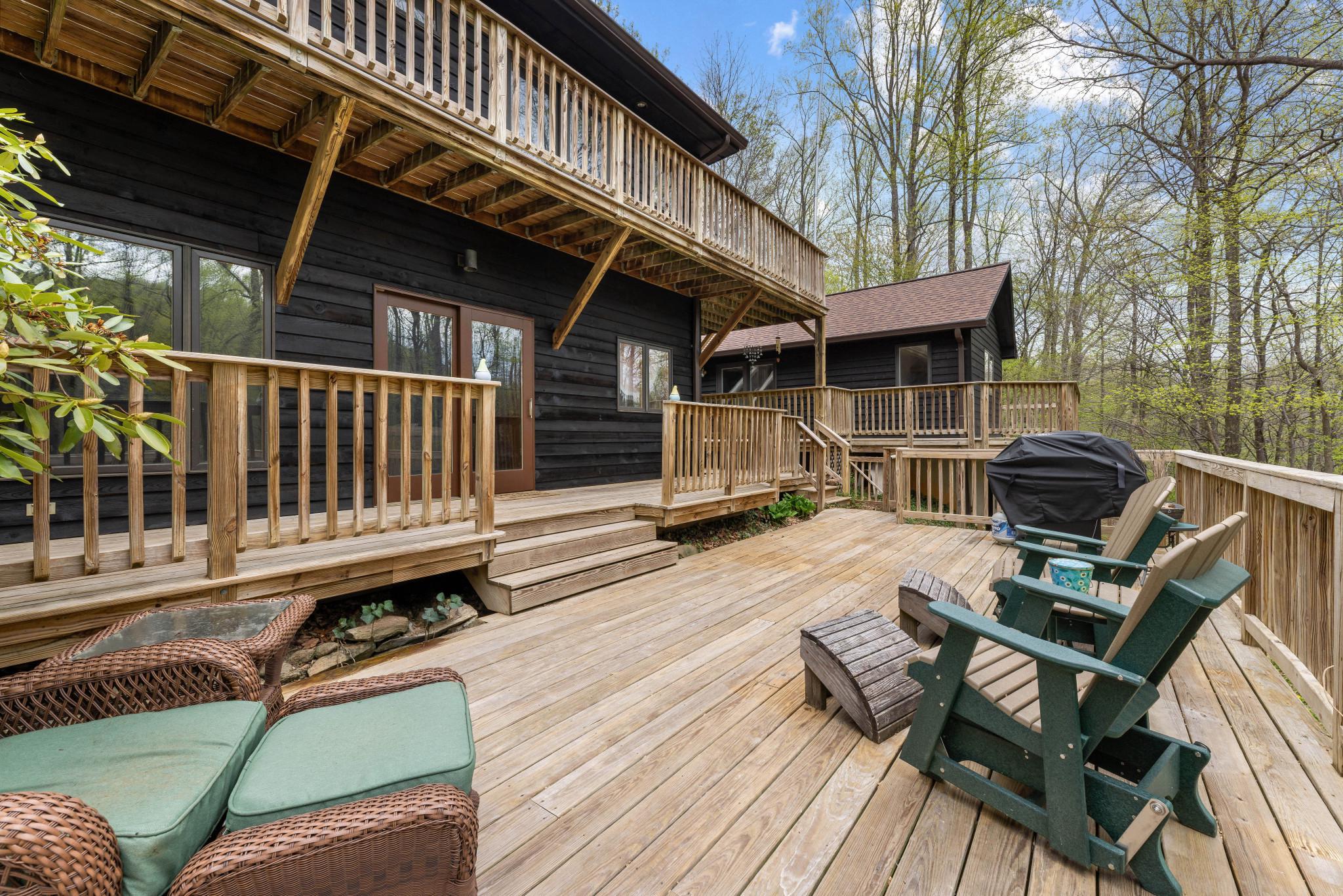 902 HARRIS HOLLOW RD, WASHINGTON, Virginia, 4 Bedrooms Bedrooms, ,4 BathroomsBathrooms,Residential,902 HARRIS HOLLOW RD,VARP2002516 MLS # VARP2002516