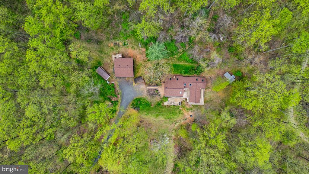 902 HARRIS HOLLOW RD, WASHINGTON, Virginia, 4 Bedrooms Bedrooms, ,4 BathroomsBathrooms,Residential,902 HARRIS HOLLOW RD,VARP2002516 MLS # VARP2002516