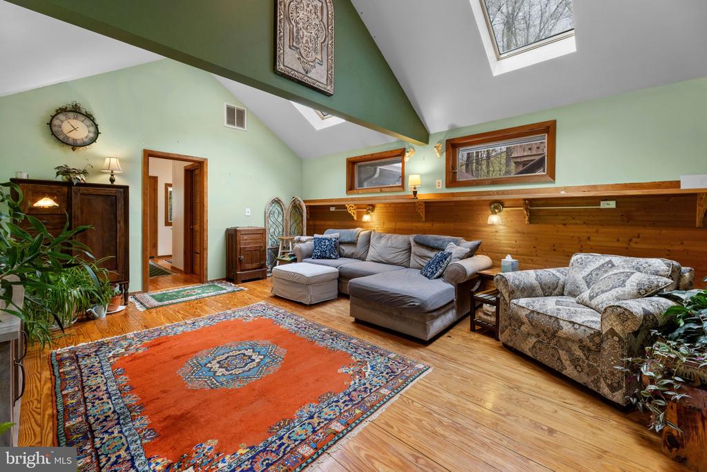 902 HARRIS HOLLOW RD, WASHINGTON, Virginia, 4 Bedrooms Bedrooms, ,4 BathroomsBathrooms,Residential,902 HARRIS HOLLOW RD,VARP2002516 MLS # VARP2002516