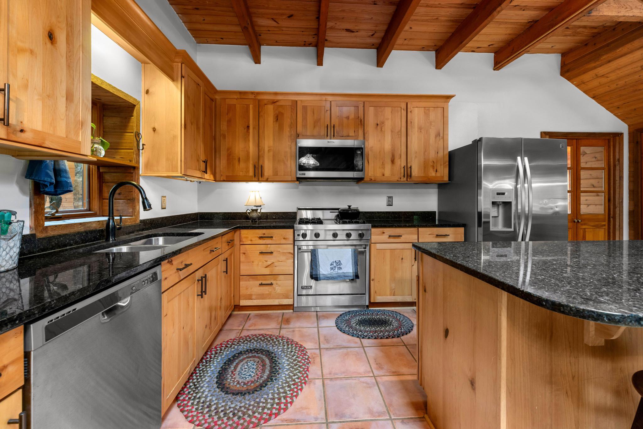 902 HARRIS HOLLOW RD, WASHINGTON, Virginia, 4 Bedrooms Bedrooms, ,4 BathroomsBathrooms,Residential,902 HARRIS HOLLOW RD,VARP2002516 MLS # VARP2002516