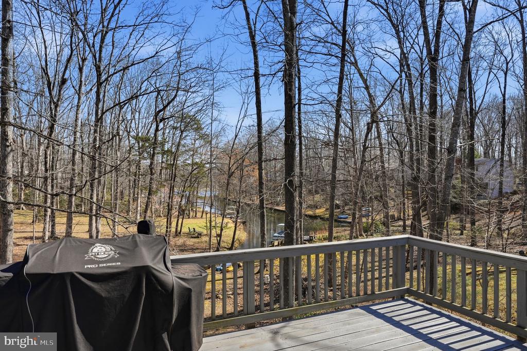 308 WESTOVER PKWY, LOCUST GROVE, Virginia 22508, 4 Bedrooms Bedrooms, ,3 BathroomsBathrooms,Residential,308 WESTOVER PKWY,VAOR2013510 MLS # VAOR2013510