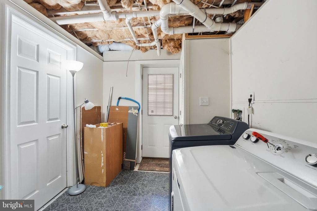 308 WESTOVER PKWY, LOCUST GROVE, Virginia 22508, 4 Bedrooms Bedrooms, ,3 BathroomsBathrooms,Residential,308 WESTOVER PKWY,VAOR2013510 MLS # VAOR2013510