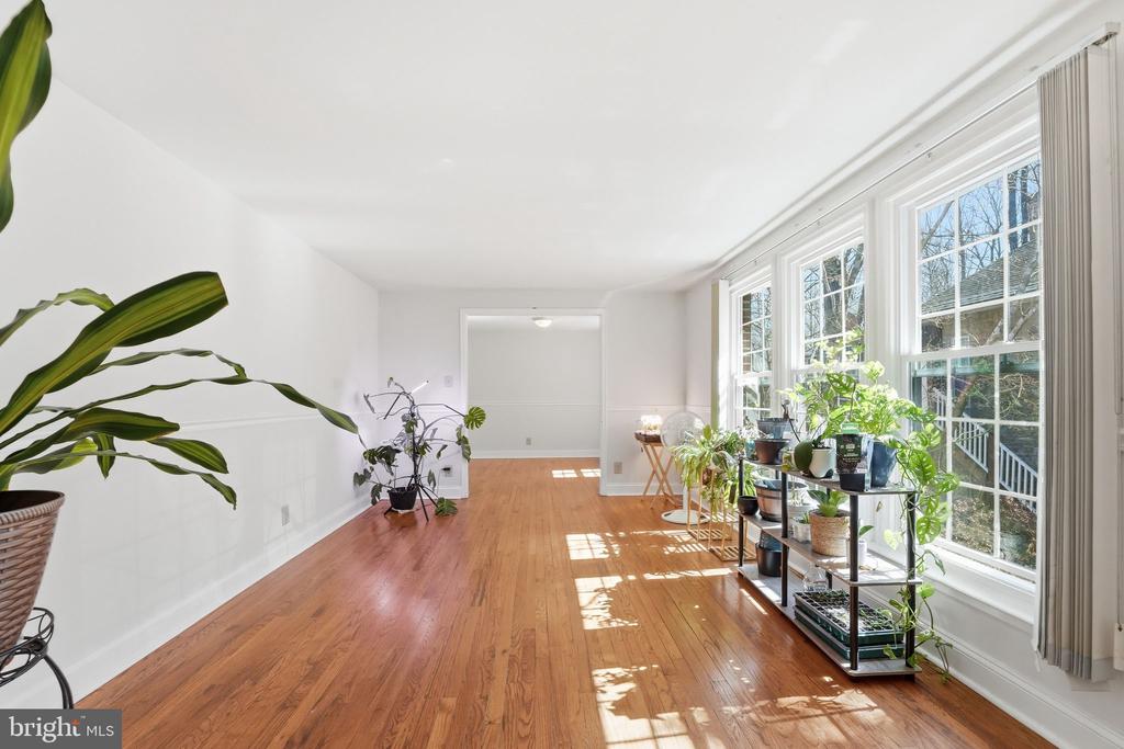 308 WESTOVER PKWY, LOCUST GROVE, Virginia 22508, 4 Bedrooms Bedrooms, ,3 BathroomsBathrooms,Residential,308 WESTOVER PKWY,VAOR2013510 MLS # VAOR2013510