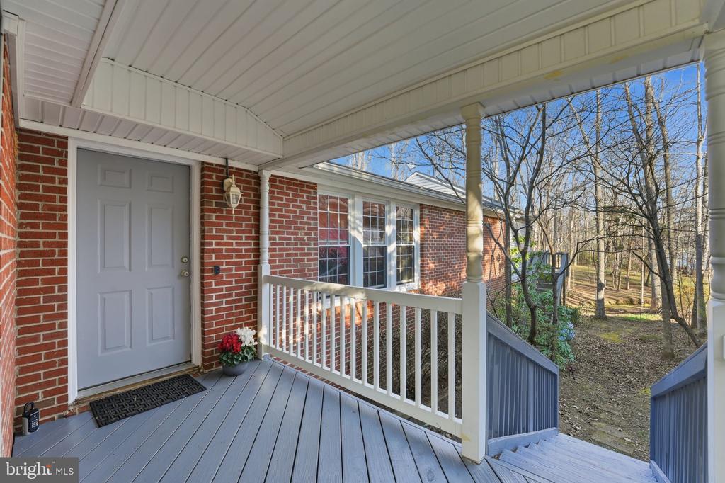 308 WESTOVER PKWY, LOCUST GROVE, Virginia 22508, 4 Bedrooms Bedrooms, ,3 BathroomsBathrooms,Residential,308 WESTOVER PKWY,VAOR2013510 MLS # VAOR2013510