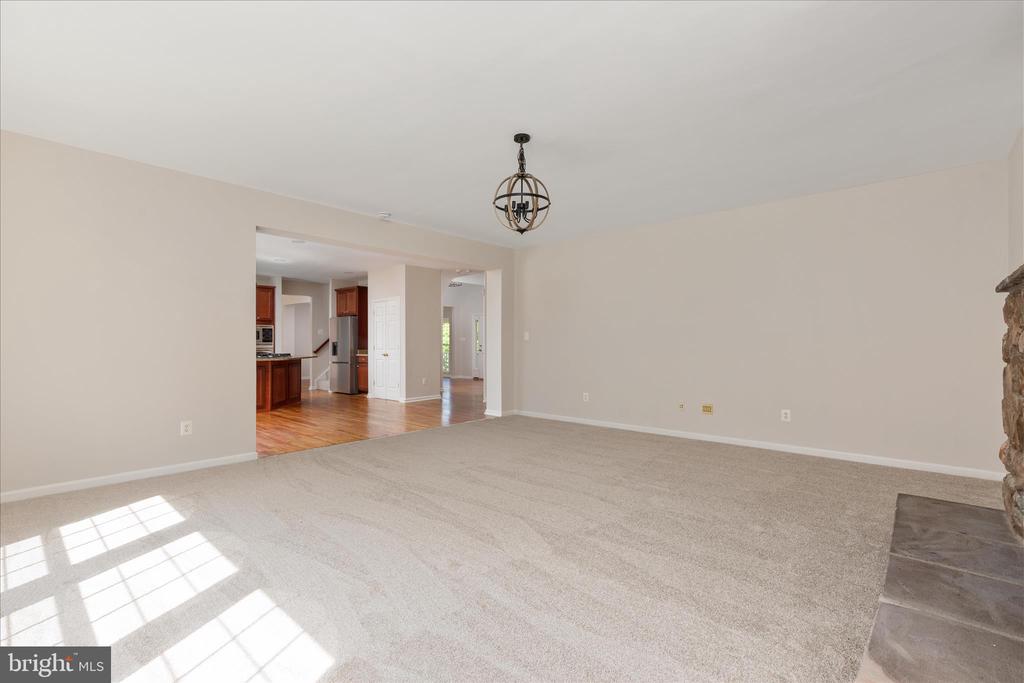 813 KINGSBROOK RD, CULPEPER, Virginia 22701, 4 Bedrooms Bedrooms, ,2 BathroomsBathrooms,Residential,813 KINGSBROOK RD,VACU2013084 MLS # VACU2013084