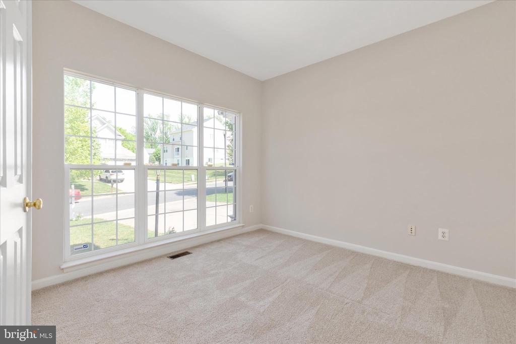 813 KINGSBROOK RD, CULPEPER, Virginia 22701, 4 Bedrooms Bedrooms, ,2 BathroomsBathrooms,Residential,813 KINGSBROOK RD,VACU2013084 MLS # VACU2013084