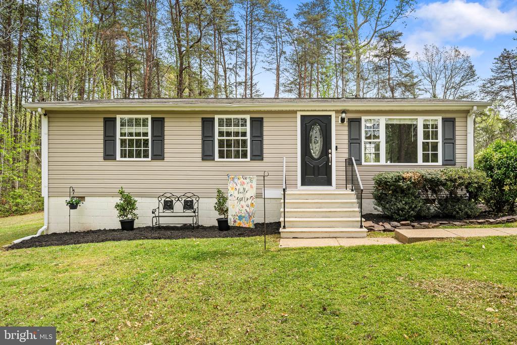 10400 LANDON LN, SPOTSYLVANIA, Virginia 22551, 2 Bedrooms Bedrooms, ,2 BathroomsBathrooms,Residential,10400 LANDON LN,VASP2040346 MLS # VASP2040346