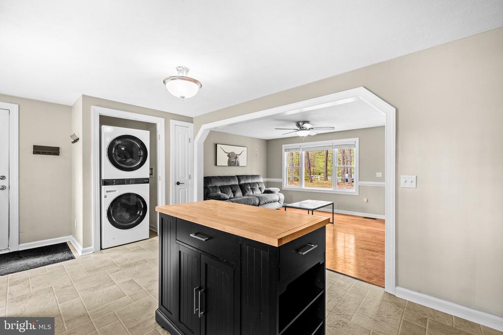 10400 LANDON LN, SPOTSYLVANIA, Virginia 22551, 2 Bedrooms Bedrooms, ,2 BathroomsBathrooms,Residential,10400 LANDON LN,VASP2040346 MLS # VASP2040346