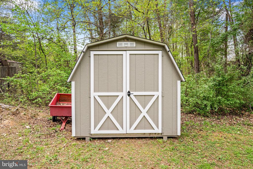 10400 LANDON LN, SPOTSYLVANIA, Virginia 22551, 2 Bedrooms Bedrooms, ,2 BathroomsBathrooms,Residential,10400 LANDON LN,VASP2040346 MLS # VASP2040346