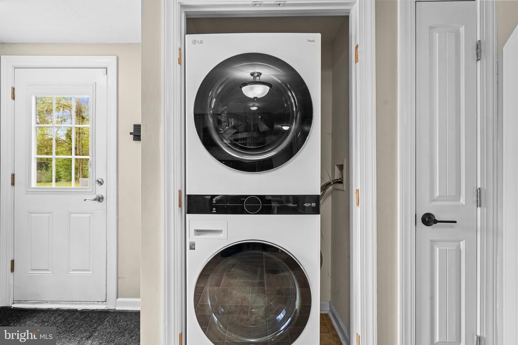 10400 LANDON LN, SPOTSYLVANIA, Virginia 22551, 2 Bedrooms Bedrooms, ,2 BathroomsBathrooms,Residential,10400 LANDON LN,VASP2040346 MLS # VASP2040346