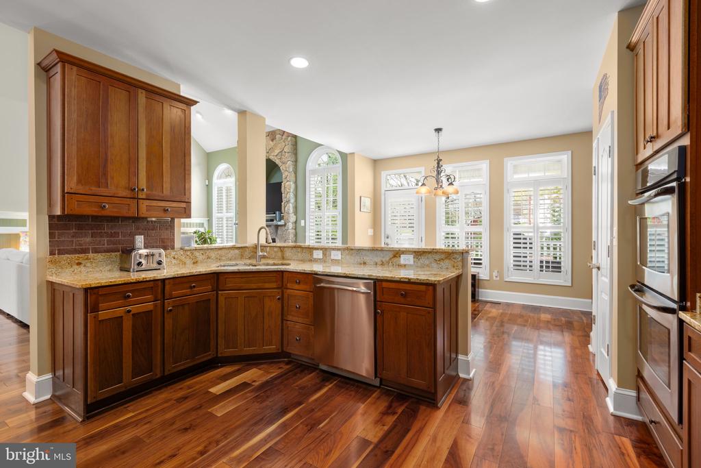 11410 STACY CROSSING WAY, FREDERICKSBURG, Virginia 22407, 6 Bedrooms Bedrooms, ,3 BathroomsBathrooms,Residential,11410 STACY CROSSING WAY,VASP2040330 MLS # VASP2040330