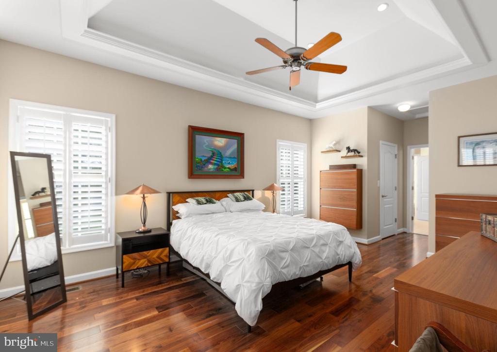 11410 STACY CROSSING WAY, FREDERICKSBURG, Virginia 22407, 6 Bedrooms Bedrooms, ,3 BathroomsBathrooms,Residential,11410 STACY CROSSING WAY,VASP2040330 MLS # VASP2040330