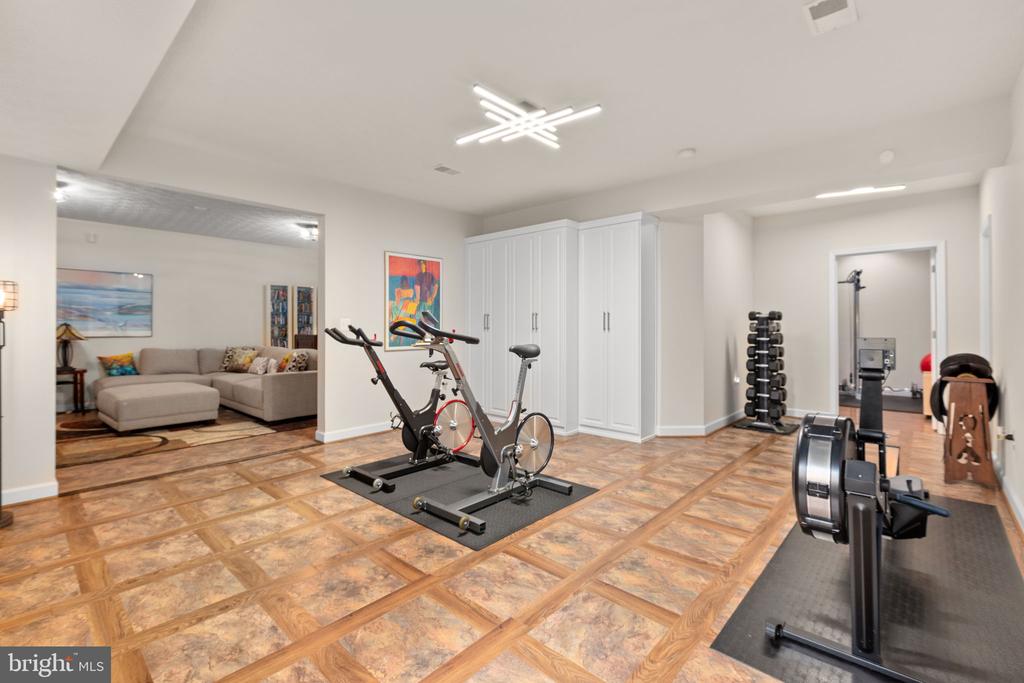 11410 STACY CROSSING WAY, FREDERICKSBURG, Virginia 22407, 6 Bedrooms Bedrooms, ,3 BathroomsBathrooms,Residential,11410 STACY CROSSING WAY,VASP2040330 MLS # VASP2040330