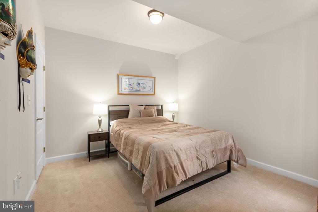 11410 STACY CROSSING WAY, FREDERICKSBURG, Virginia 22407, 6 Bedrooms Bedrooms, ,3 BathroomsBathrooms,Residential,11410 STACY CROSSING WAY,VASP2040330 MLS # VASP2040330