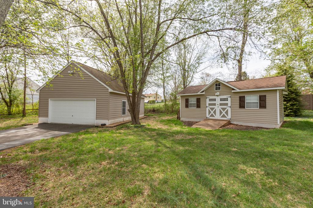 11410 STACY CROSSING WAY, FREDERICKSBURG, Virginia 22407, 6 Bedrooms Bedrooms, ,3 BathroomsBathrooms,Residential,11410 STACY CROSSING WAY,VASP2040330 MLS # VASP2040330