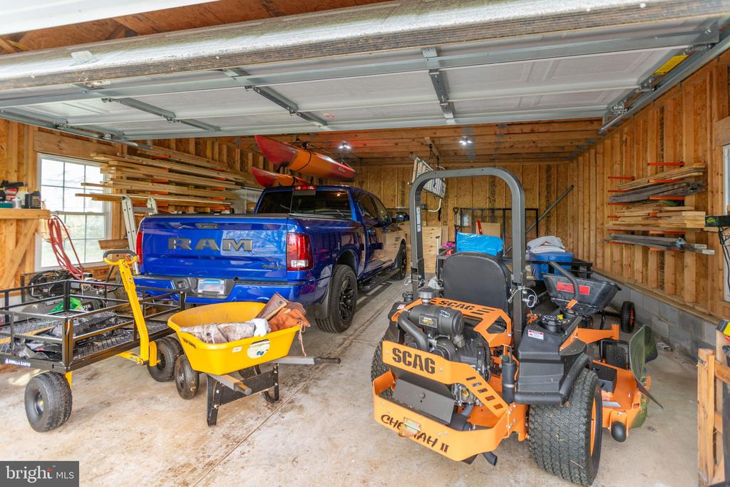 11410 STACY CROSSING WAY, FREDERICKSBURG, Virginia 22407, 6 Bedrooms Bedrooms, ,3 BathroomsBathrooms,Residential,11410 STACY CROSSING WAY,VASP2040330 MLS # VASP2040330