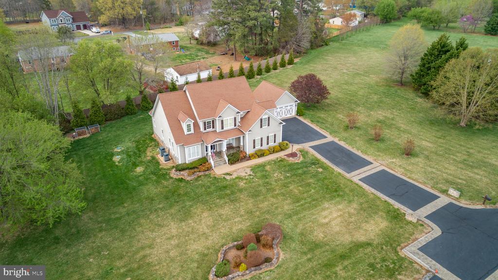 11410 STACY CROSSING WAY, FREDERICKSBURG, Virginia 22407, 6 Bedrooms Bedrooms, ,3 BathroomsBathrooms,Residential,11410 STACY CROSSING WAY,VASP2040330 MLS # VASP2040330