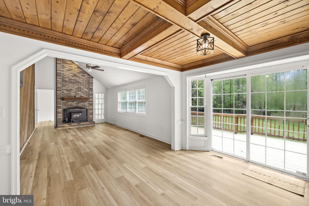 7300 RIVER RD, FREDERICKSBURG, Virginia 22407, 4 Bedrooms Bedrooms, ,3 BathroomsBathrooms,Residential,7300 RIVER RD,VASP2040662 MLS # VASP2040662