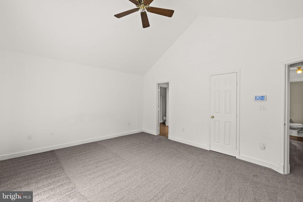 7300 RIVER RD, FREDERICKSBURG, Virginia 22407, 4 Bedrooms Bedrooms, ,3 BathroomsBathrooms,Residential,7300 RIVER RD,VASP2040662 MLS # VASP2040662