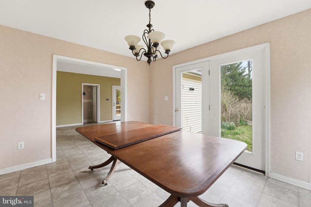 1901 MISTY MEADOWS LN, MARKHAM, Virginia, 2 Bedrooms Bedrooms, ,2 BathroomsBathrooms,Residential,1901 MISTY MEADOWS LN,VAFQ2021462 MLS # VAFQ2021462