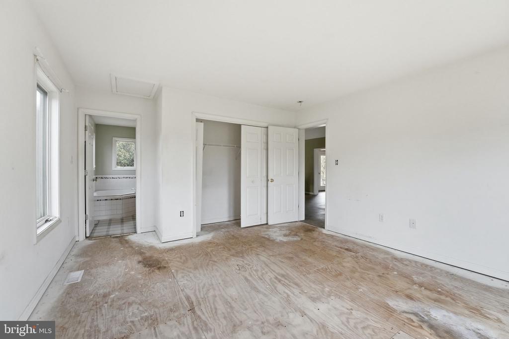 1901 MISTY MEADOWS LN, MARKHAM, Virginia, 2 Bedrooms Bedrooms, ,2 BathroomsBathrooms,Residential,1901 MISTY MEADOWS LN,VAFQ2021462 MLS # VAFQ2021462