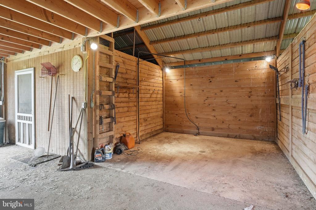 1901 MISTY MEADOWS LN, MARKHAM, Virginia, 2 Bedrooms Bedrooms, ,2 BathroomsBathrooms,Residential,1901 MISTY MEADOWS LN,VAFQ2021462 MLS # VAFQ2021462