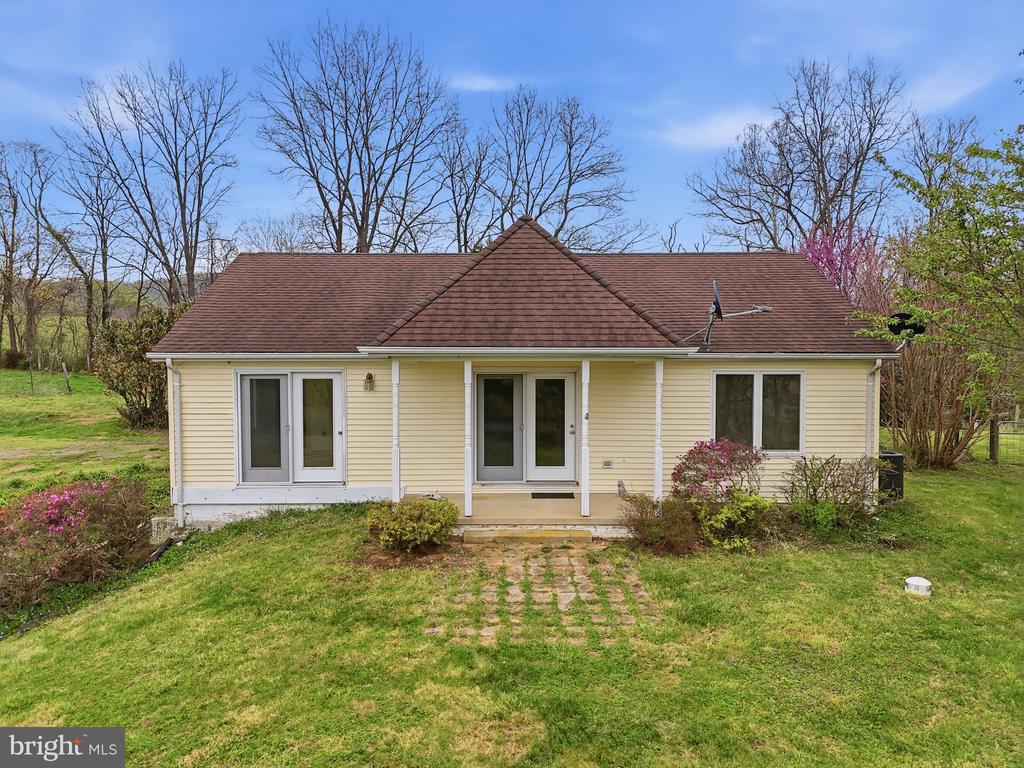 1901 MISTY MEADOWS LN, MARKHAM, Virginia, 2 Bedrooms Bedrooms, ,2 BathroomsBathrooms,Residential,1901 MISTY MEADOWS LN,VAFQ2021462 MLS # VAFQ2021462