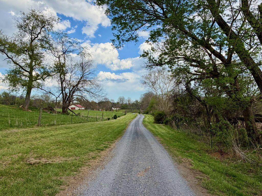 1901 MISTY MEADOWS LN, MARKHAM, Virginia, 2 Bedrooms Bedrooms, ,2 BathroomsBathrooms,Residential,1901 MISTY MEADOWS LN,VAFQ2021462 MLS # VAFQ2021462