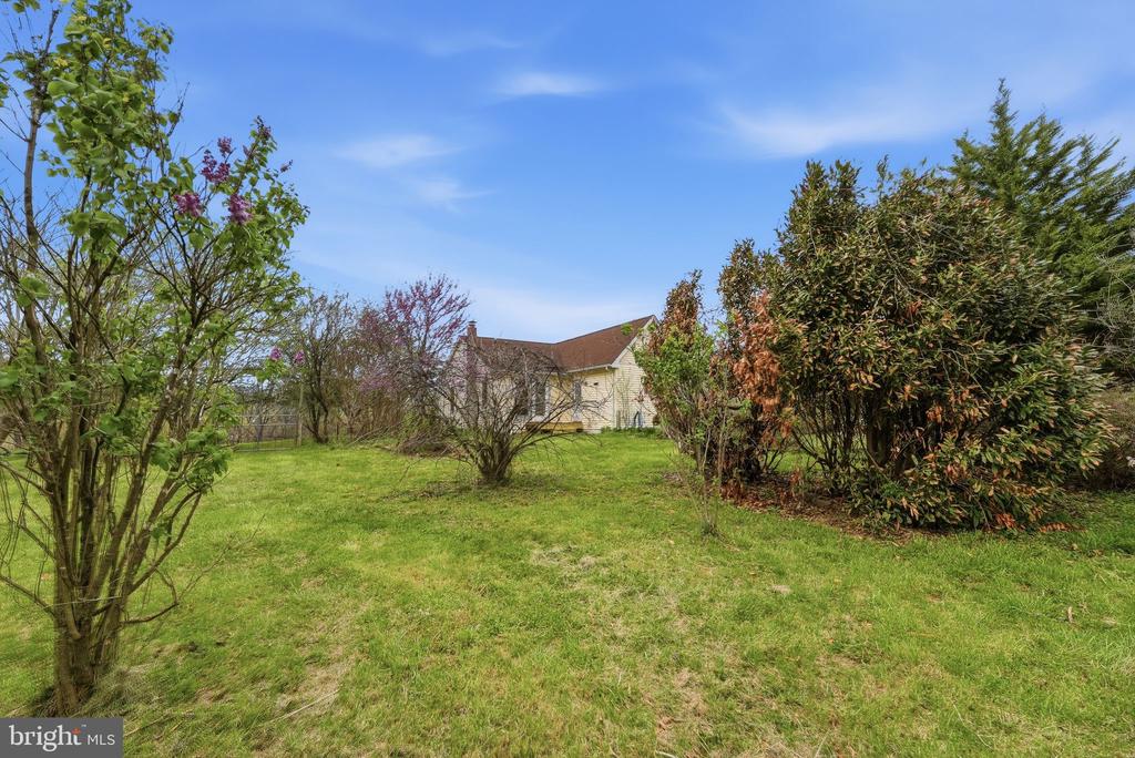 1901 MISTY MEADOWS LN, MARKHAM, Virginia, 2 Bedrooms Bedrooms, ,2 BathroomsBathrooms,Residential,1901 MISTY MEADOWS LN,VAFQ2021462 MLS # VAFQ2021462