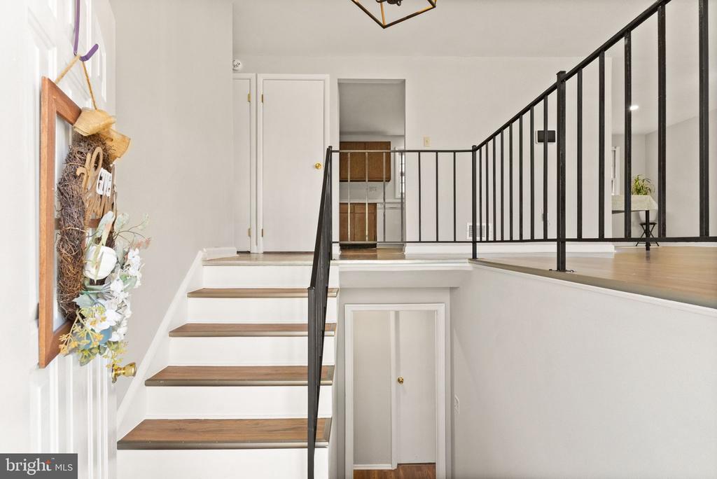 3214 WAVERLY DR, FREDERICKSBURG, Virginia 22407, 4 Bedrooms Bedrooms, ,3 BathroomsBathrooms,Residential,3214 WAVERLY DR,VASP2040350 MLS # VASP2040350