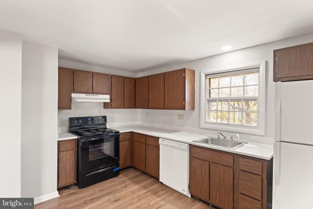 3214 WAVERLY DR, FREDERICKSBURG, Virginia 22407, 4 Bedrooms Bedrooms, ,3 BathroomsBathrooms,Residential,3214 WAVERLY DR,VASP2040350 MLS # VASP2040350