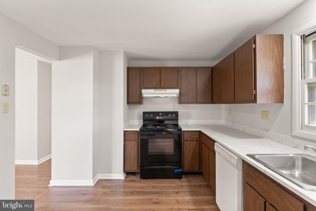 3214 WAVERLY DR, FREDERICKSBURG, Virginia 22407, 4 Bedrooms Bedrooms, ,3 BathroomsBathrooms,Residential,3214 WAVERLY DR,VASP2040350 MLS # VASP2040350