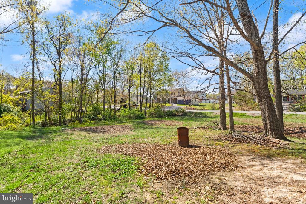 3214 WAVERLY DR, FREDERICKSBURG, Virginia 22407, 4 Bedrooms Bedrooms, ,3 BathroomsBathrooms,Residential,3214 WAVERLY DR,VASP2040350 MLS # VASP2040350