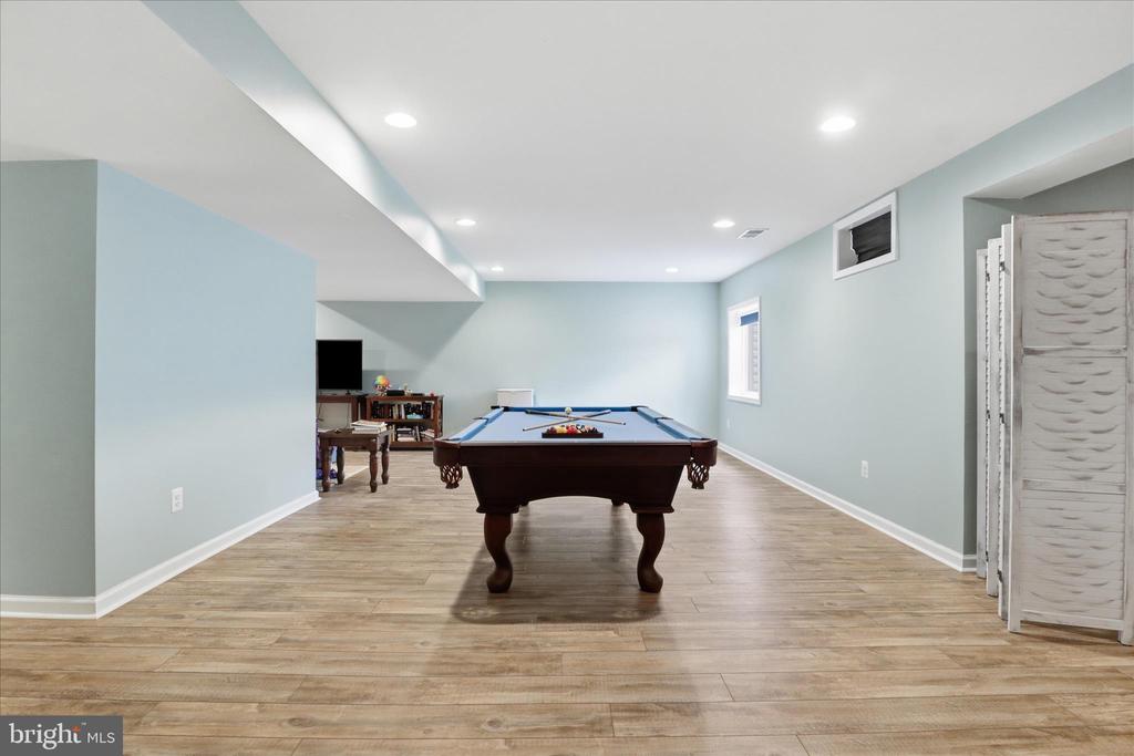 7550 EDINGTON DR, WARRENTON, Virginia, 4 Bedrooms Bedrooms, ,2 BathroomsBathrooms,Residential,7550 EDINGTON DR,VAFQ2021090 MLS # VAFQ2021090