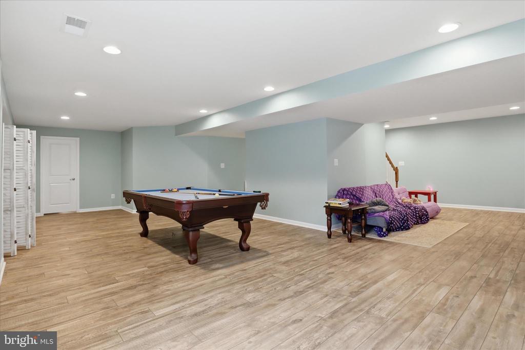 7550 EDINGTON DR, WARRENTON, Virginia, 4 Bedrooms Bedrooms, ,2 BathroomsBathrooms,Residential,7550 EDINGTON DR,VAFQ2021090 MLS # VAFQ2021090