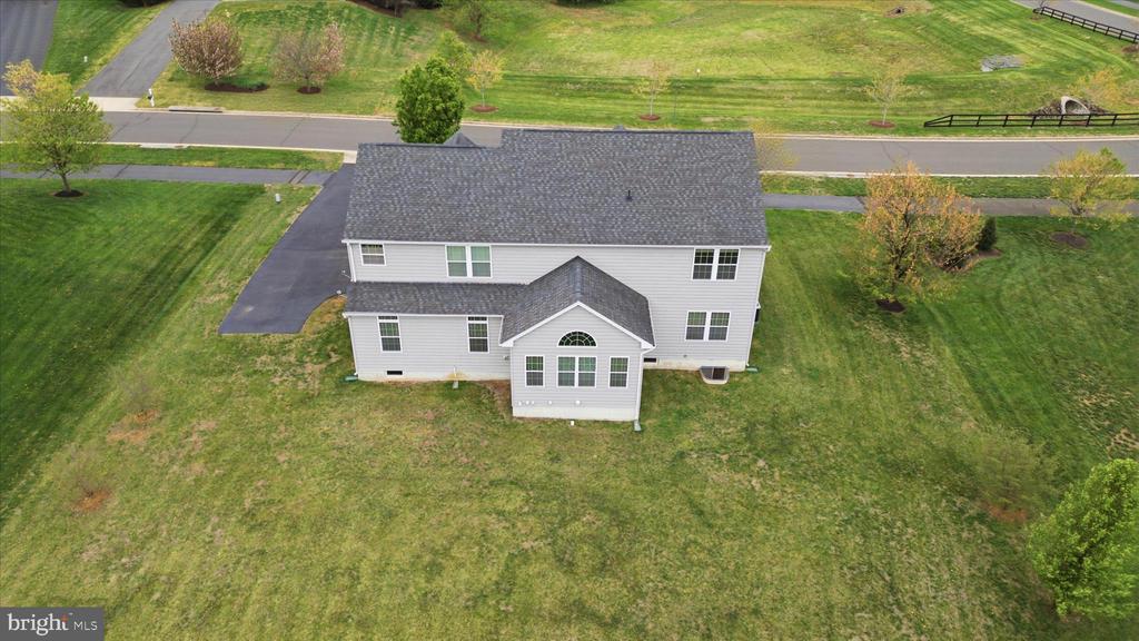 7550 EDINGTON DR, WARRENTON, Virginia, 4 Bedrooms Bedrooms, ,2 BathroomsBathrooms,Residential,7550 EDINGTON DR,VAFQ2021090 MLS # VAFQ2021090