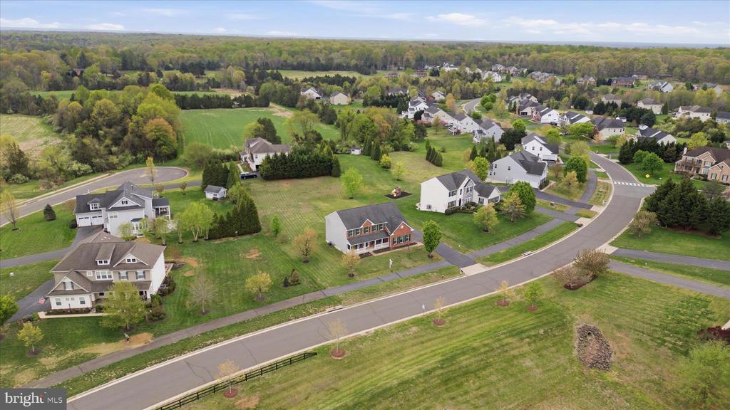 7550 EDINGTON DR, WARRENTON, Virginia, 4 Bedrooms Bedrooms, ,2 BathroomsBathrooms,Residential,7550 EDINGTON DR,VAFQ2021090 MLS # VAFQ2021090