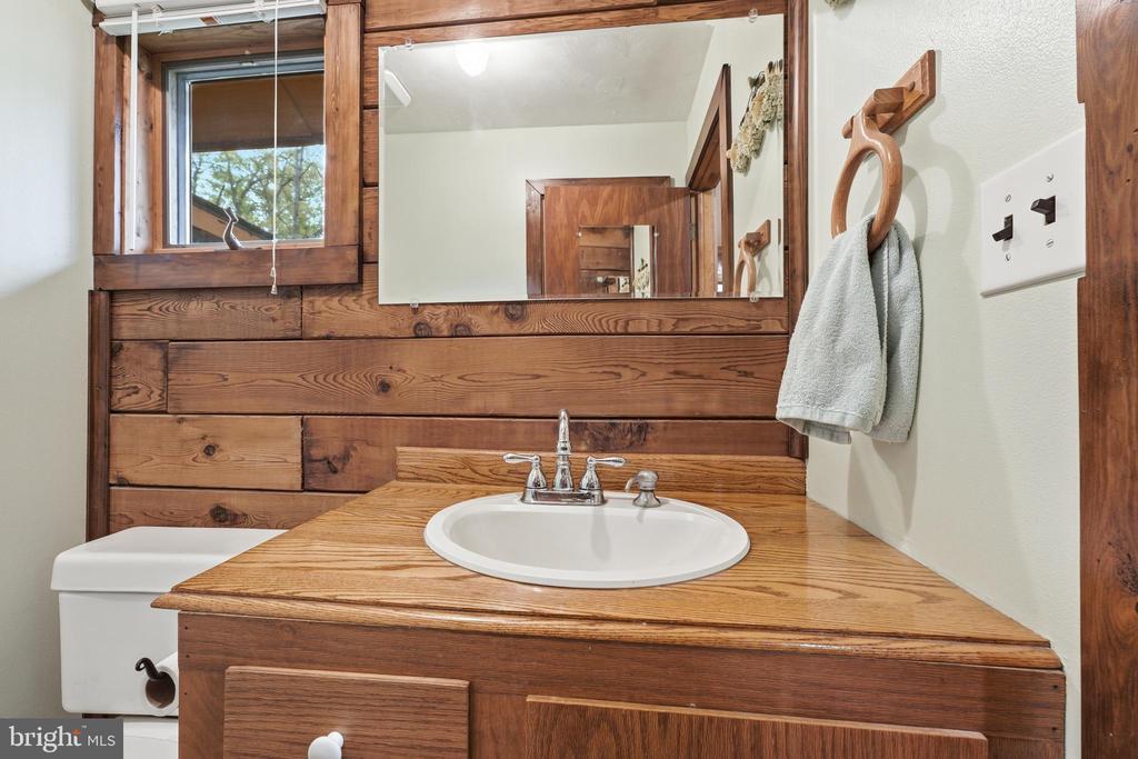 2123 OAK PARK, MADISON, Virginia 22727, 3 Bedrooms Bedrooms, ,2 BathroomsBathrooms,Residential,2123 OAK PARK,VAMA2002694 MLS # VAMA2002694