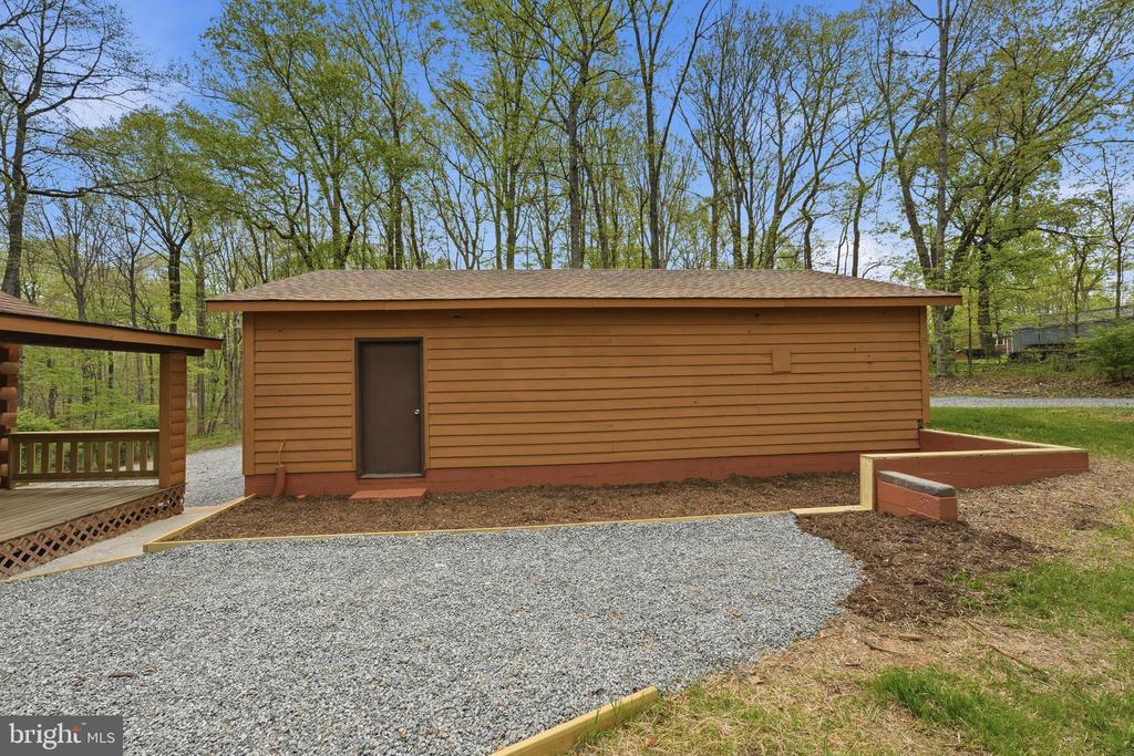 2123 OAK PARK, MADISON, Virginia 22727, 3 Bedrooms Bedrooms, ,2 BathroomsBathrooms,Residential,2123 OAK PARK,VAMA2002694 MLS # VAMA2002694