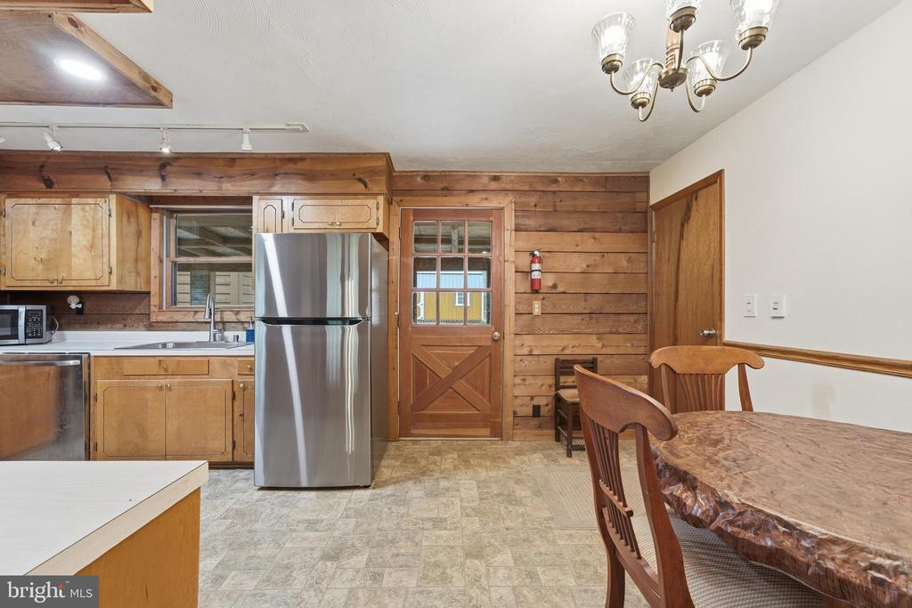 2123 OAK PARK, MADISON, Virginia 22727, 3 Bedrooms Bedrooms, ,2 BathroomsBathrooms,Residential,2123 OAK PARK,VAMA2002694 MLS # VAMA2002694